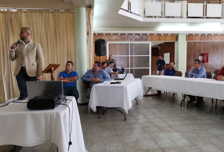 asamblea_008